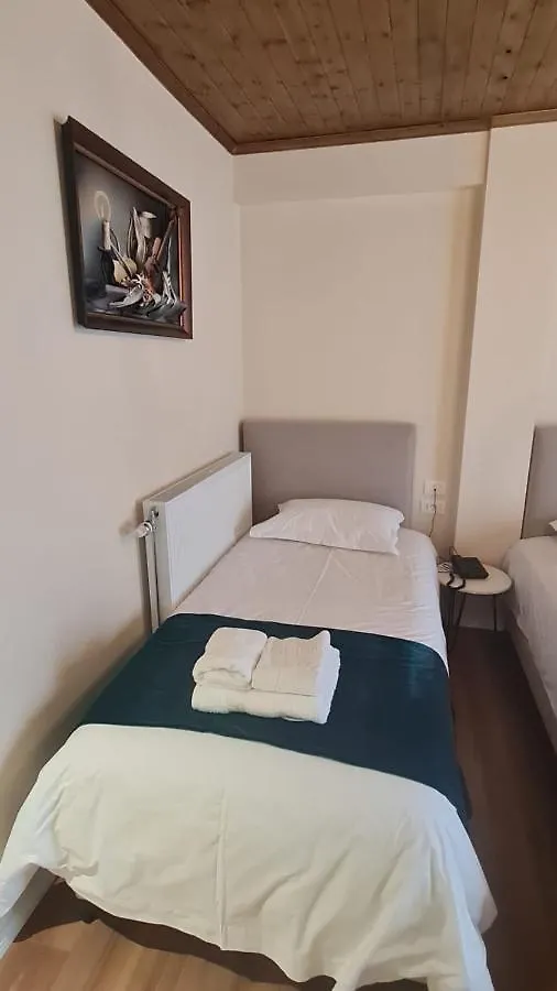 Bujtina 31 Hotel Korce Albania